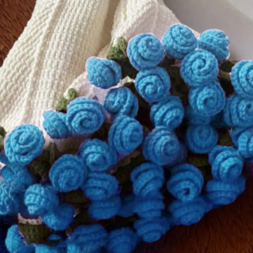 بطانية كروشيه على شكل باقة ورد ناعمة ورومانسية